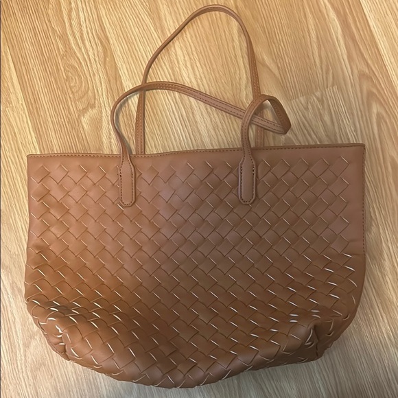 Urban Expressions Tan Woven Tote Bag - Picture 1 of 6